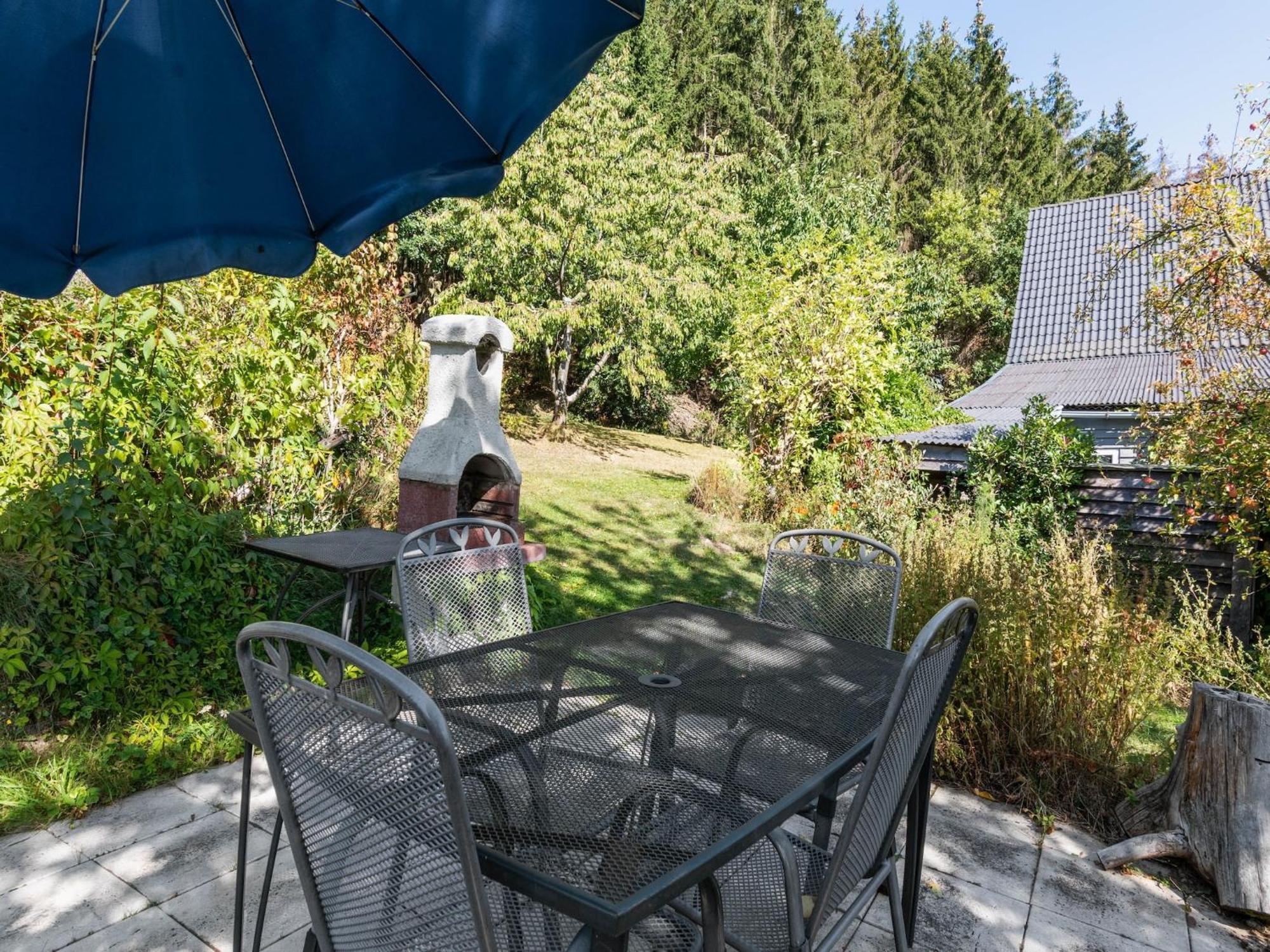 Cosy Apartment In Menkhausen Near The Ski Area Schmallenberg Exterior photo