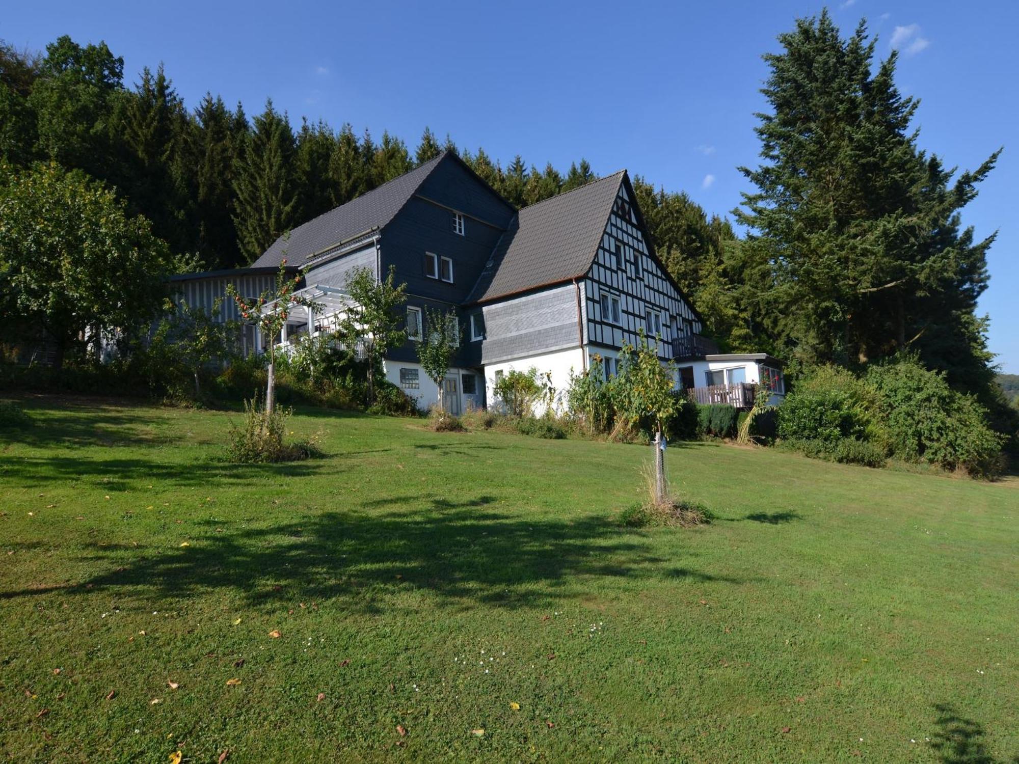 Cosy Apartment In Menkhausen Near The Ski Area Schmallenberg Exterior photo